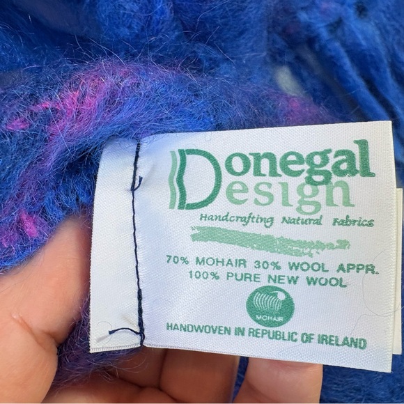 Donegal Ireland Mohair Wool Shawl Cape Handwoven Blue Purple Tartan O/S - Picture 6 of 7